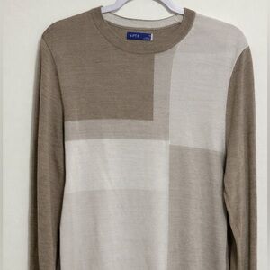 Men's Tan and Cream Crewneck Sweater